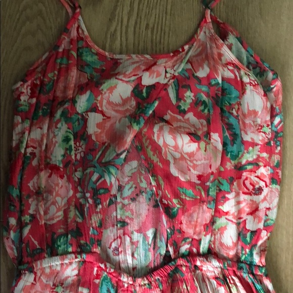 Pink floral romper - Picture 3 of 3